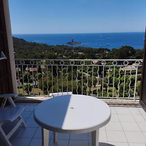Appartement 5 People With Beautiful Sea View, Drammont